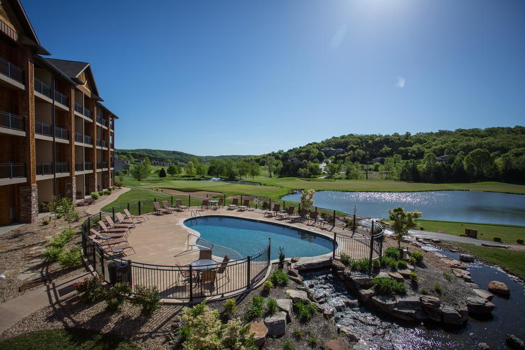 The Lodge At Old Kinderhook Camdenton Exterior photo
