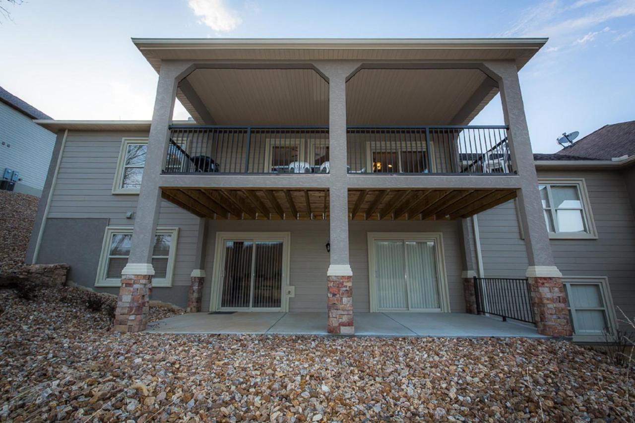 The Lodge At Old Kinderhook Camdenton Exterior photo