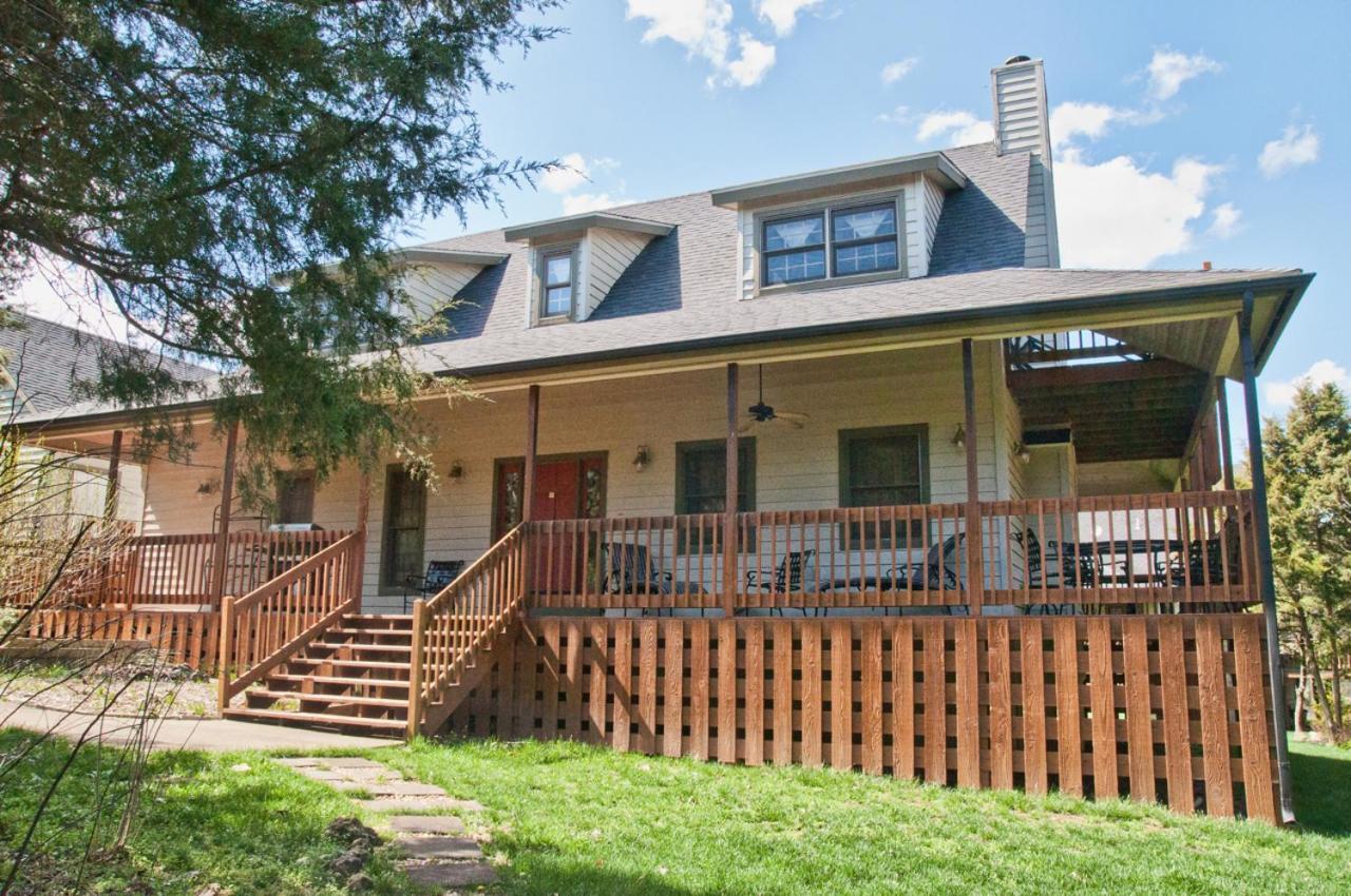 The Lodge At Old Kinderhook Camdenton Exterior photo