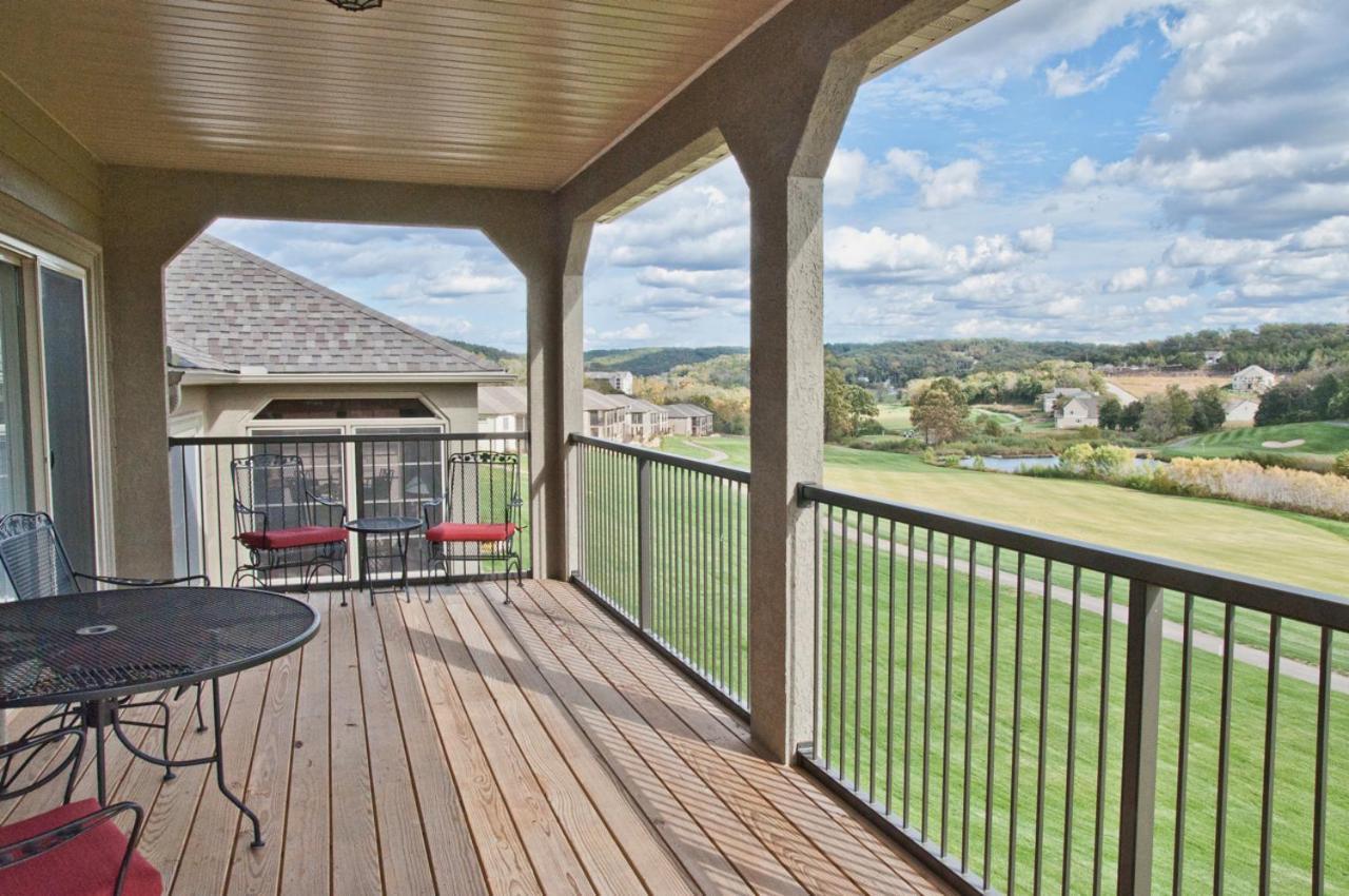 The Lodge At Old Kinderhook Camdenton Exterior photo